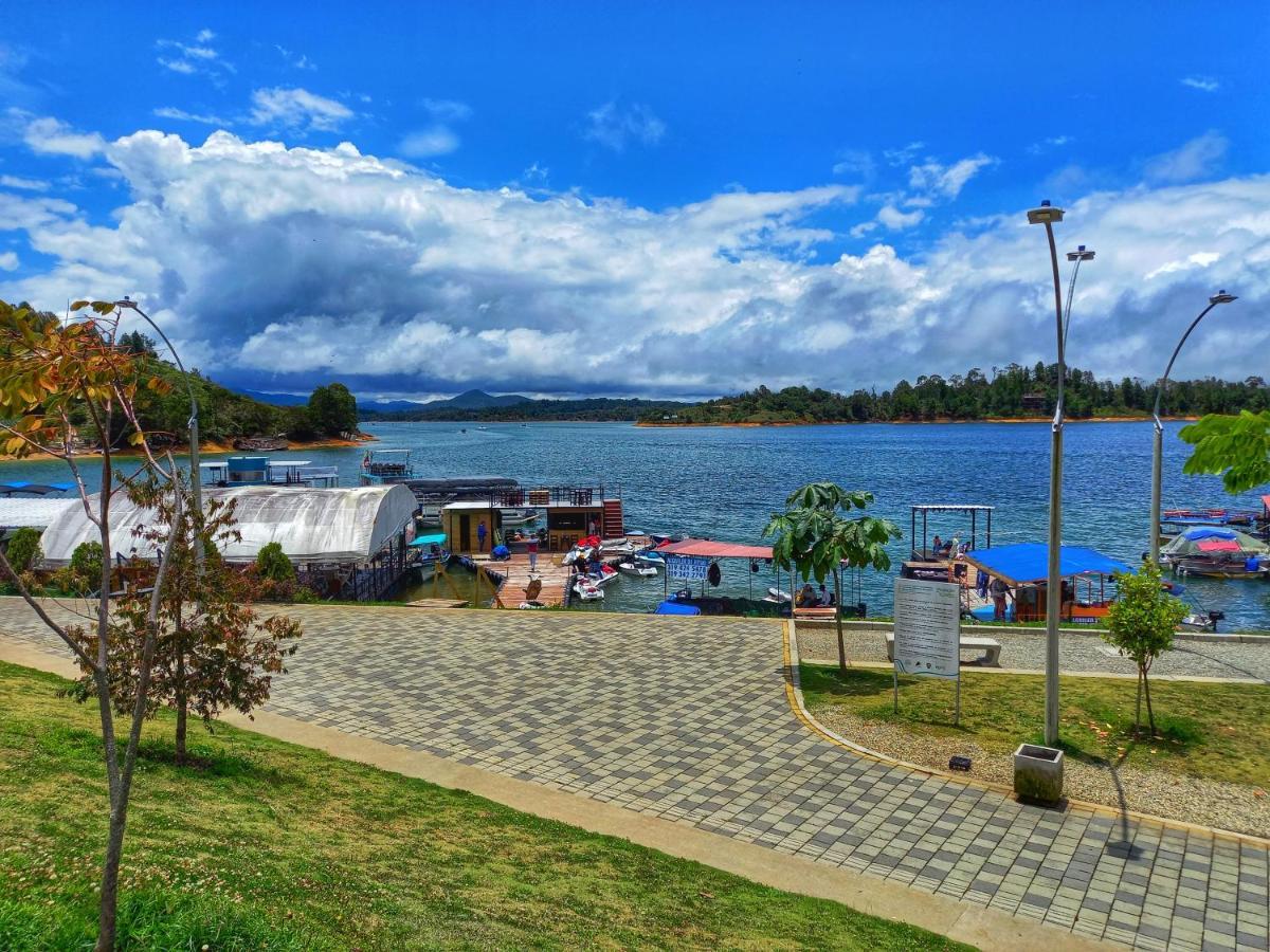 Parque Con Vista Al Embalse Wifi Y Tv * Guatapé